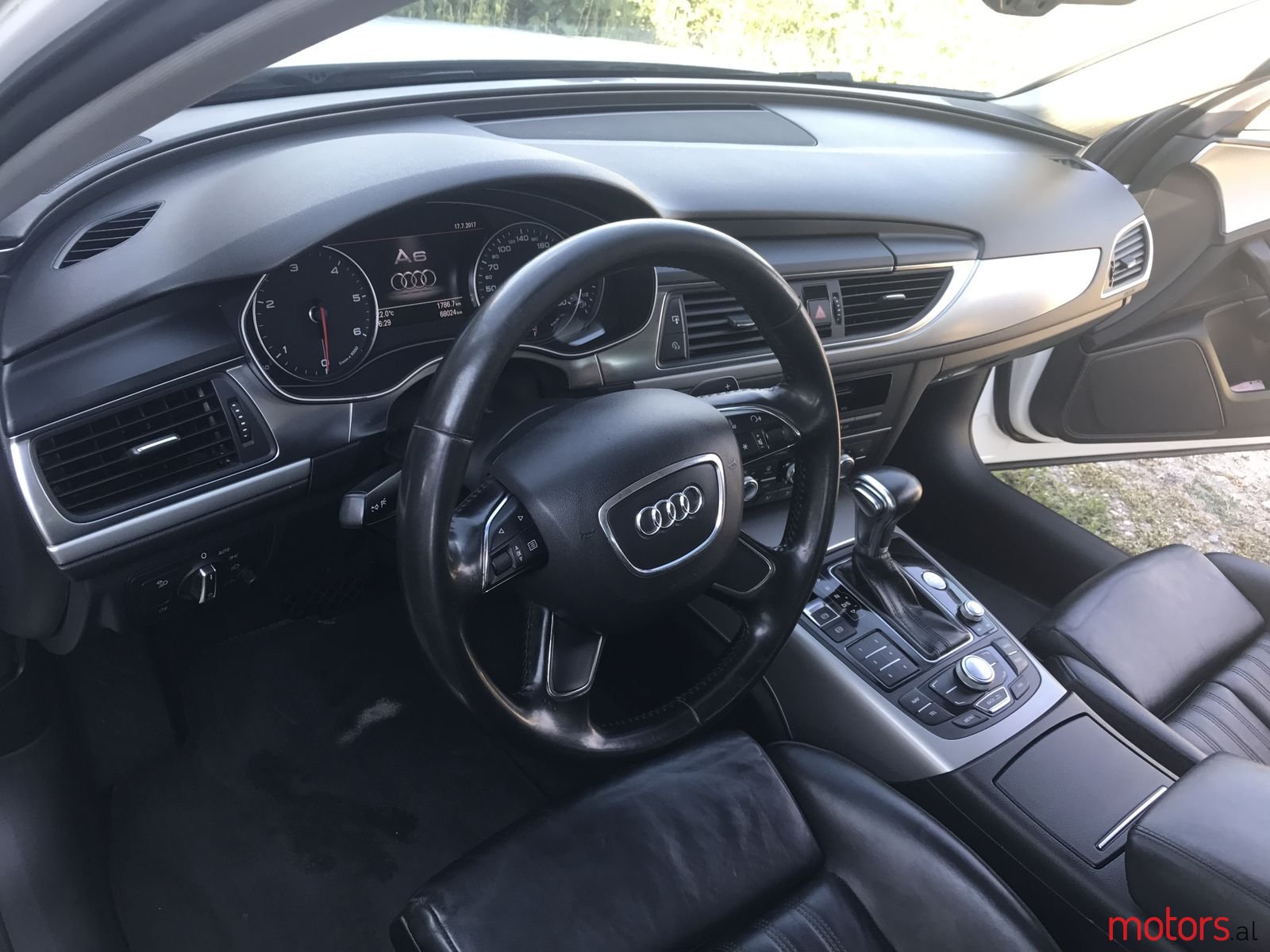 2012' Audi A6 photo #7