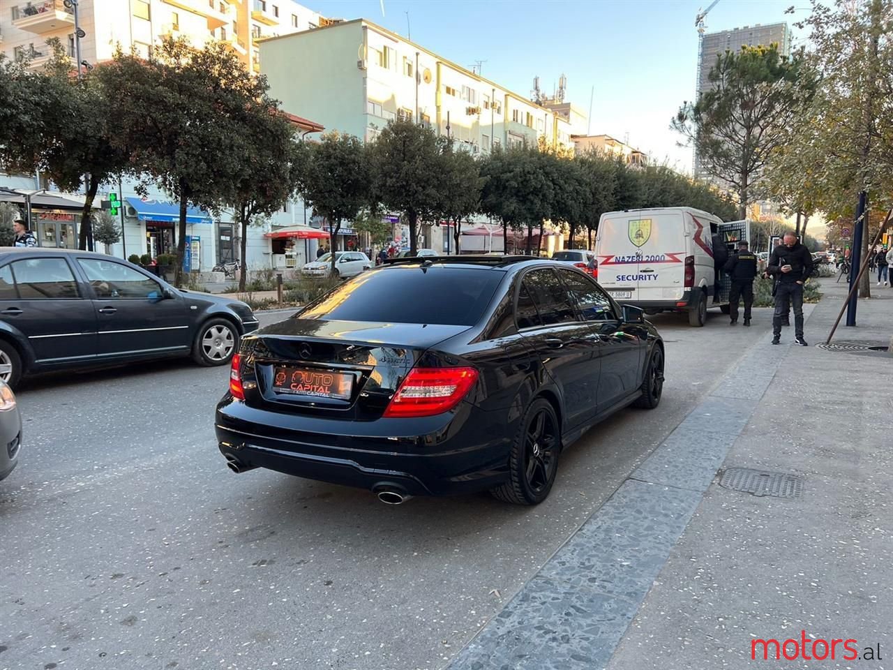 2012' Mercedes-Benz C 300 photo #4