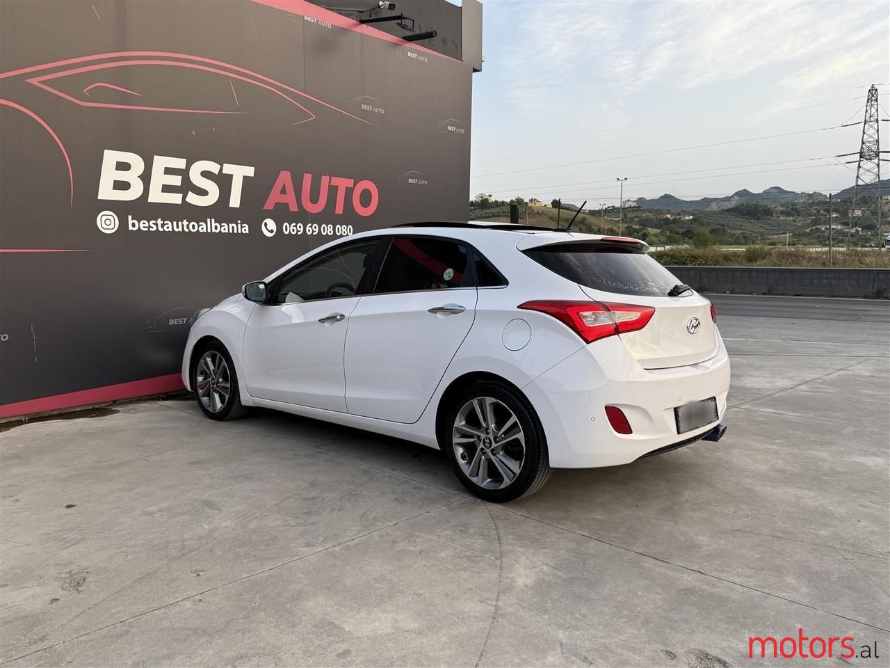 2012' Hyundai i30 photo #5