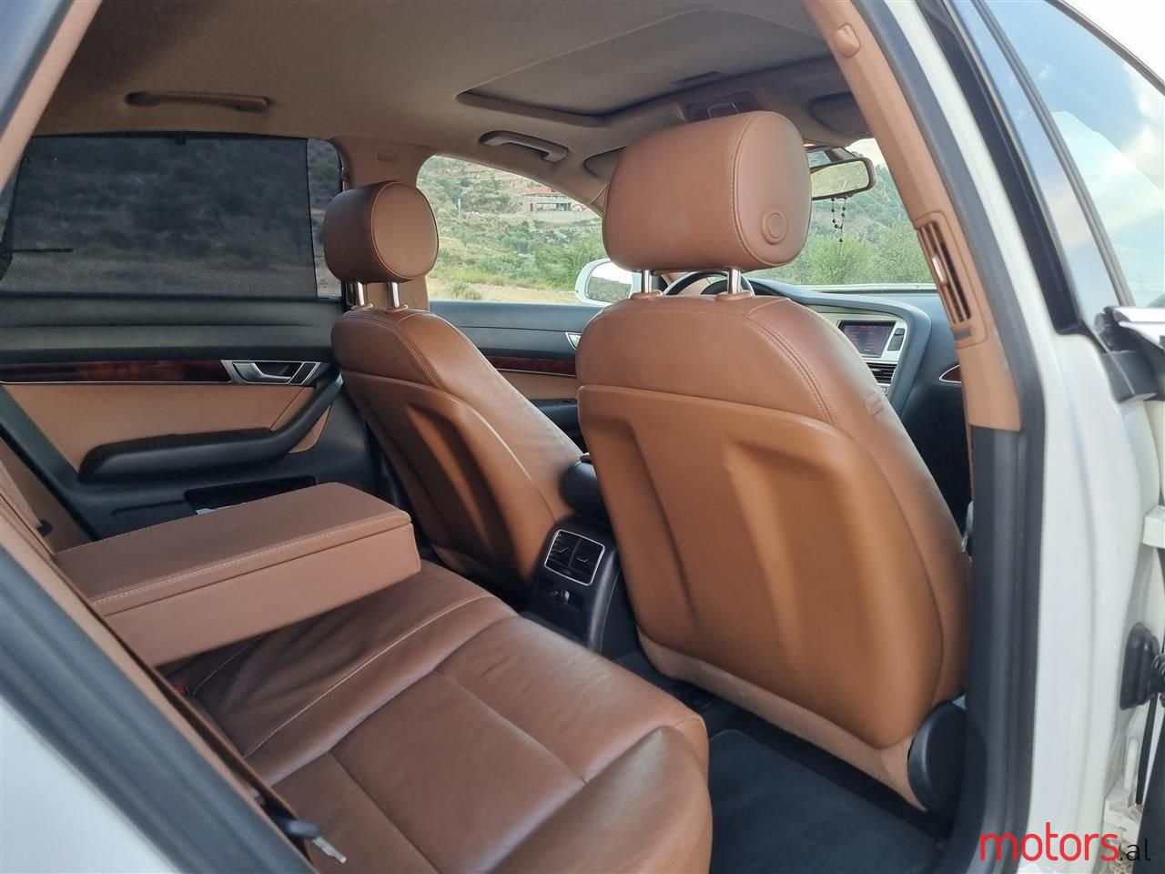 2010' Audi A6 photo #2