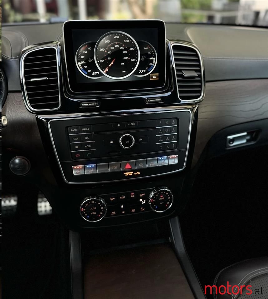 2017' Mercedes-Benz GLE 63 AMG photo #5