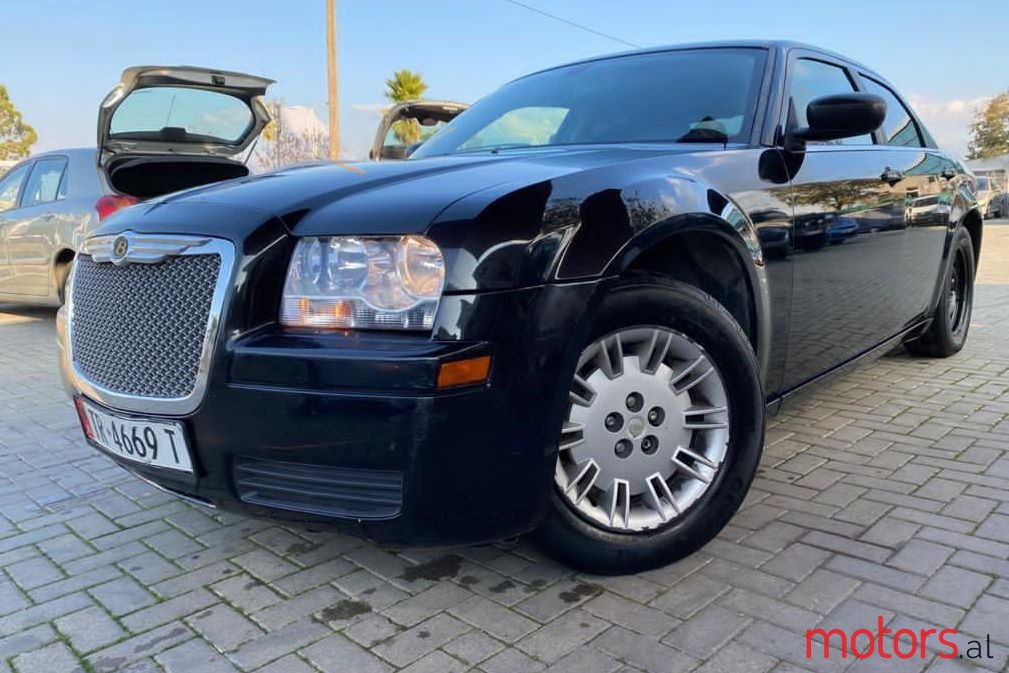 2007' Chrysler 300C photo #1