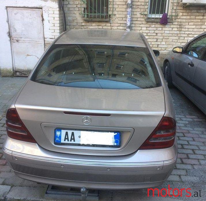 2001' Mercedes-Benz C 220 photo #2