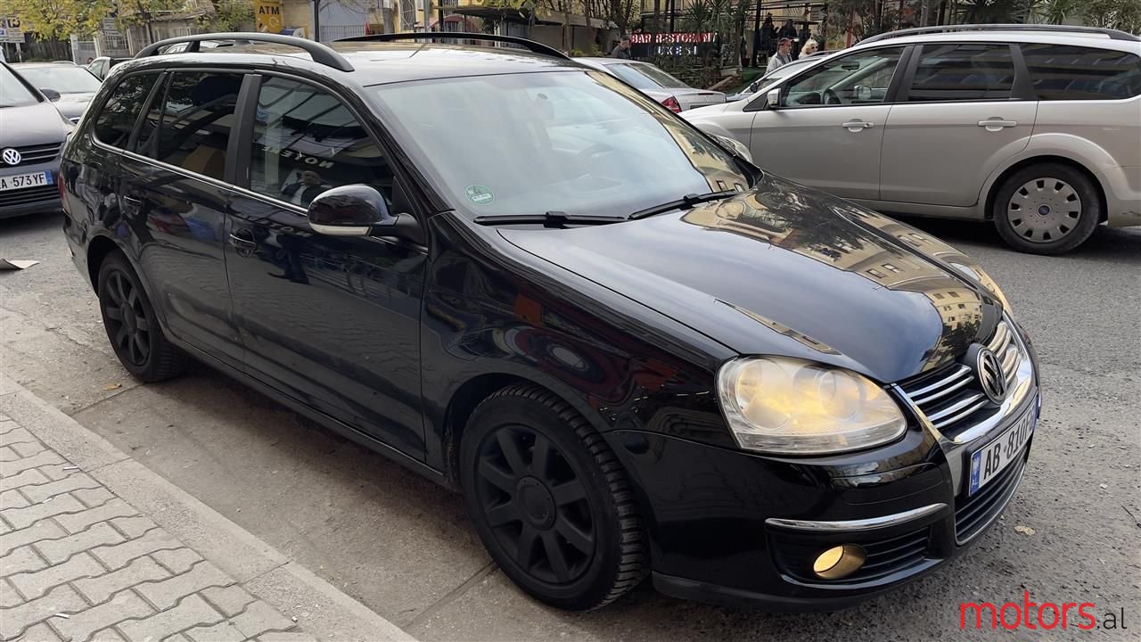 2007' Volkswagen Golf photo #5