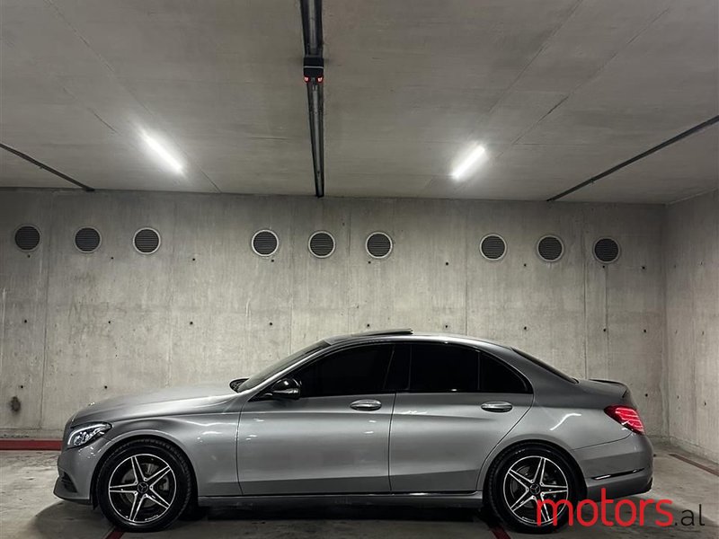 2015' Mercedes-Benz C 220 photo #4