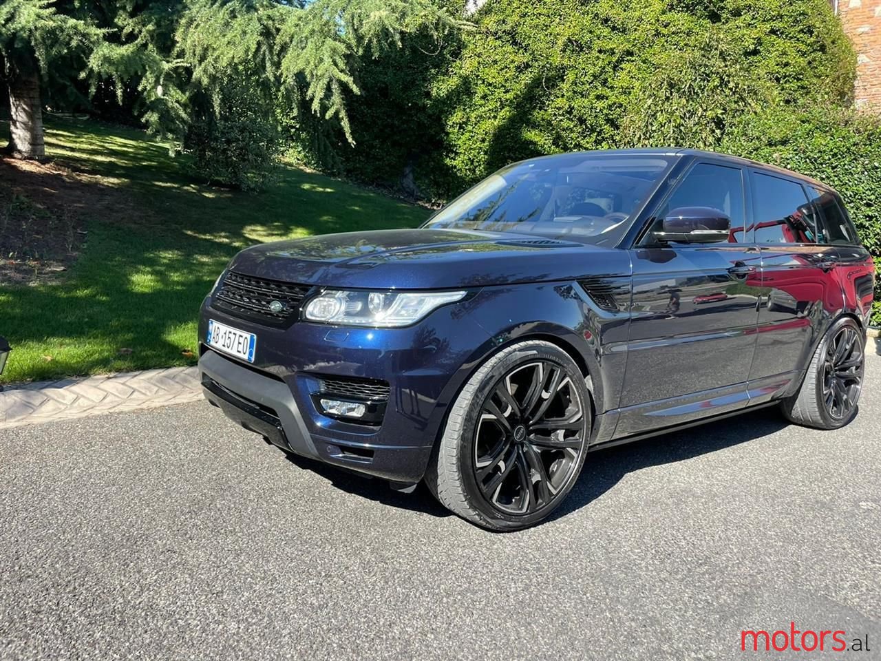 2016' Land Rover Range Rover Sport photo #1