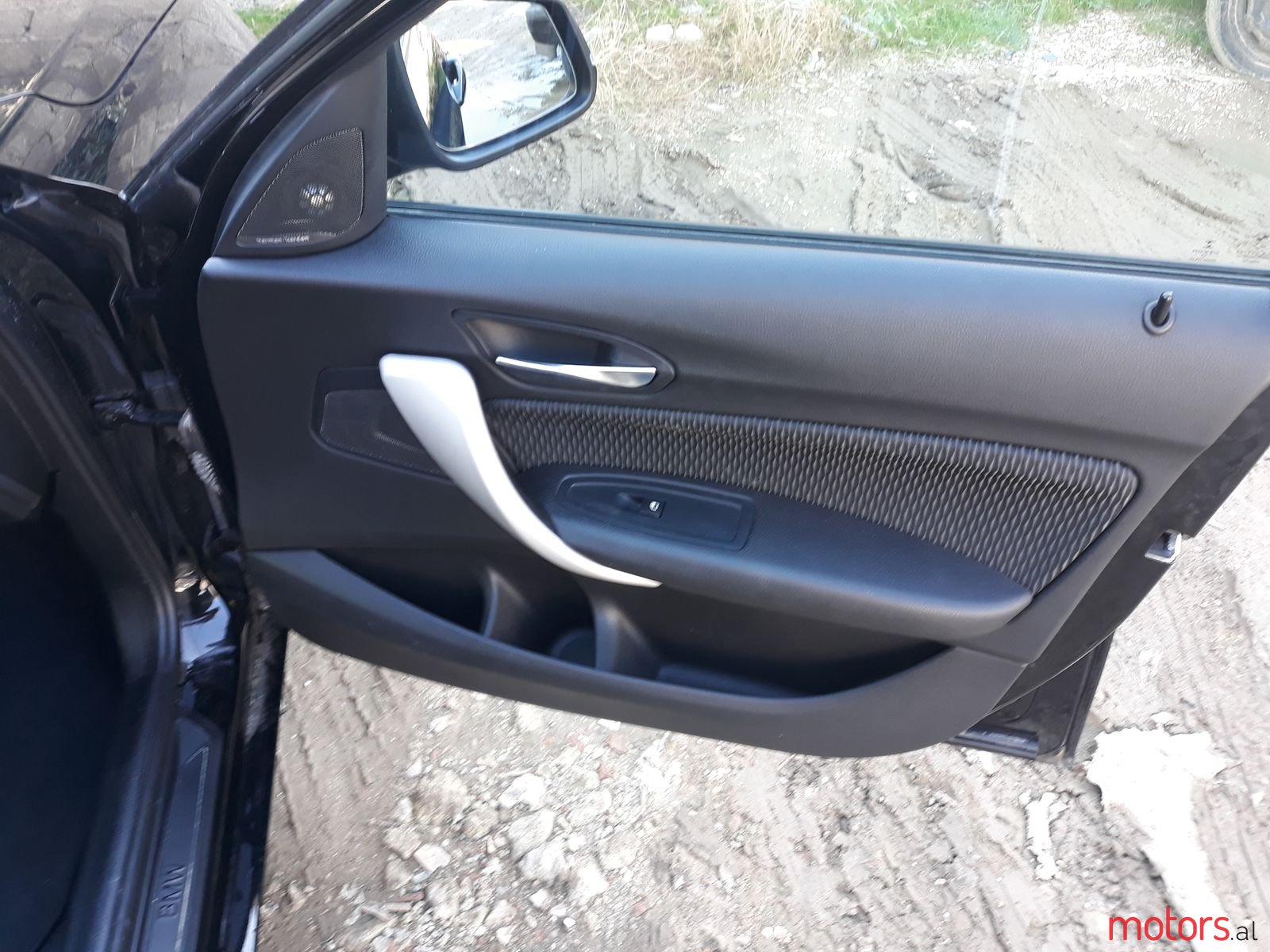 2014' BMW 120 photo #5