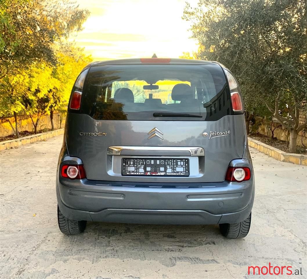 2010' Citroen C3 photo #3