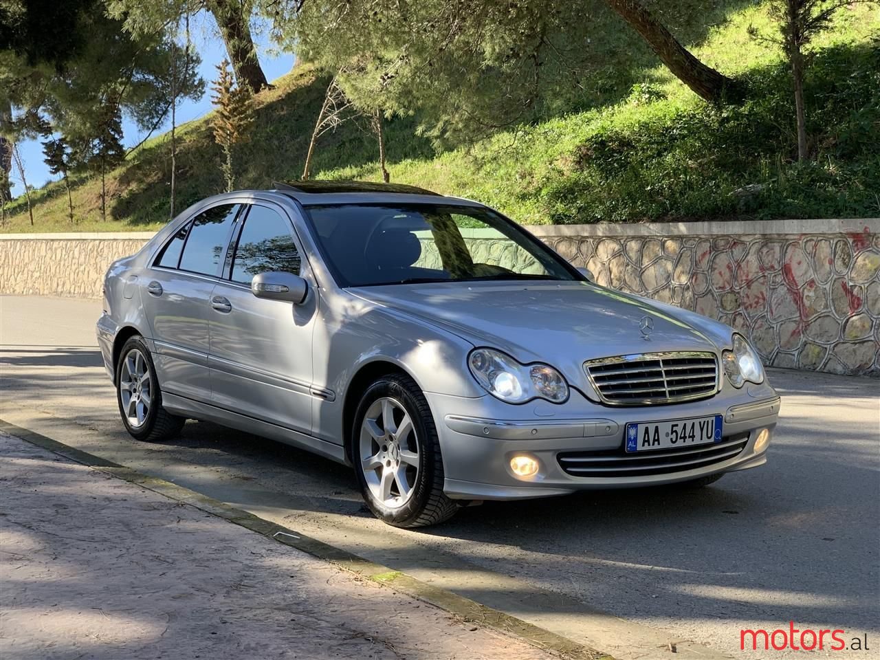 2005' Mercedes-Benz C 180 photo #5