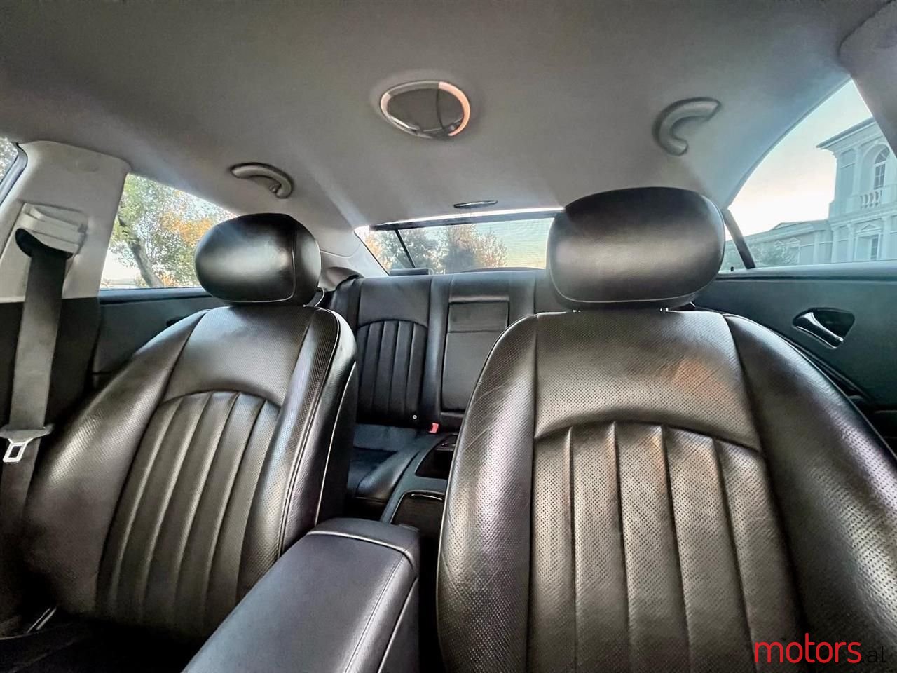 2007' Mercedes-Benz CLS 320 photo #3