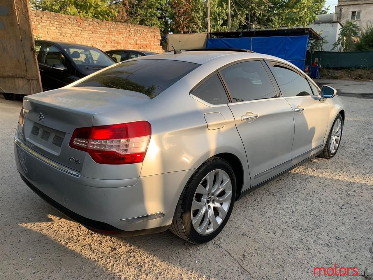 2009' Citroen C5 photo #6