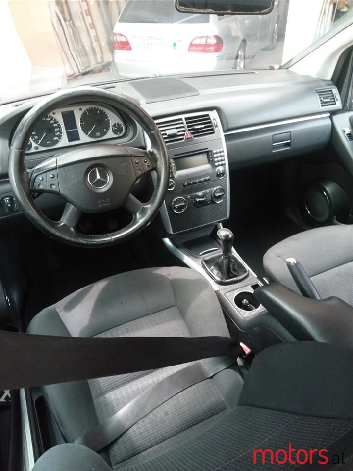 2005' Mercedes-Benz B 200 photo #6