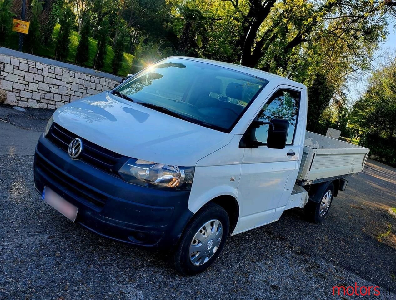 2012' Volkswagen T5 Transporter photo #1