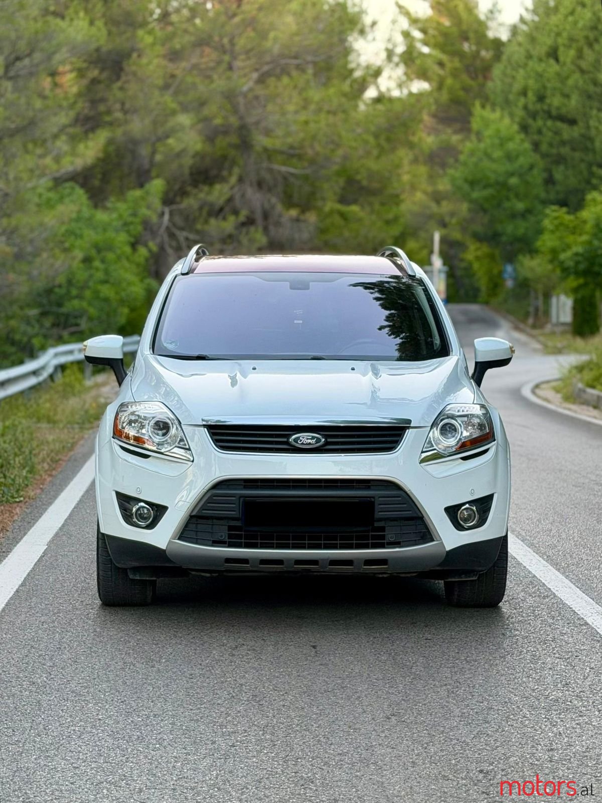 2010' Ford Kuga photo #5