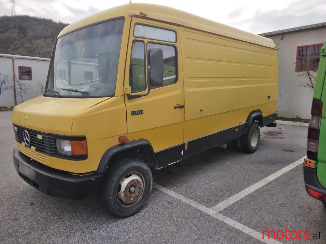 2004' Mercedes-Benz photo #1