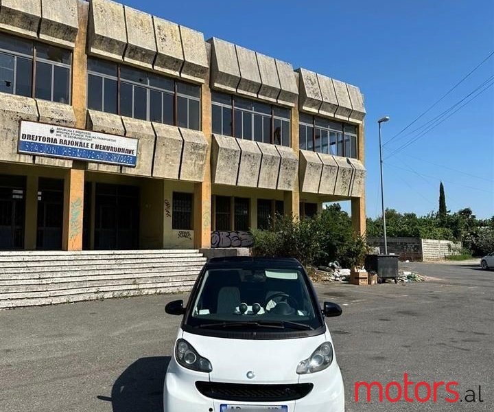 2010' Smart Fortwo photo #2