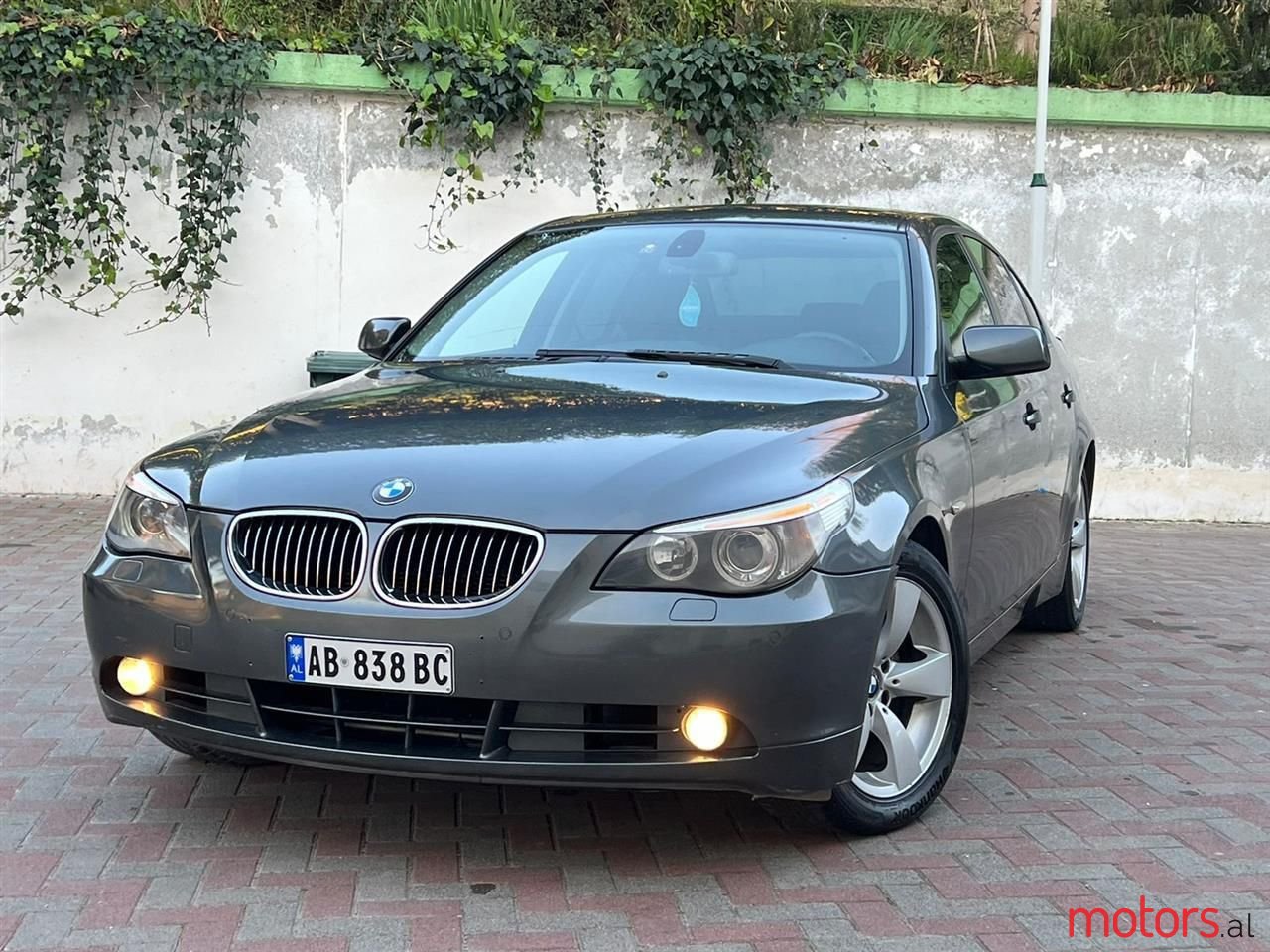 2007' BMW 530 photo #1