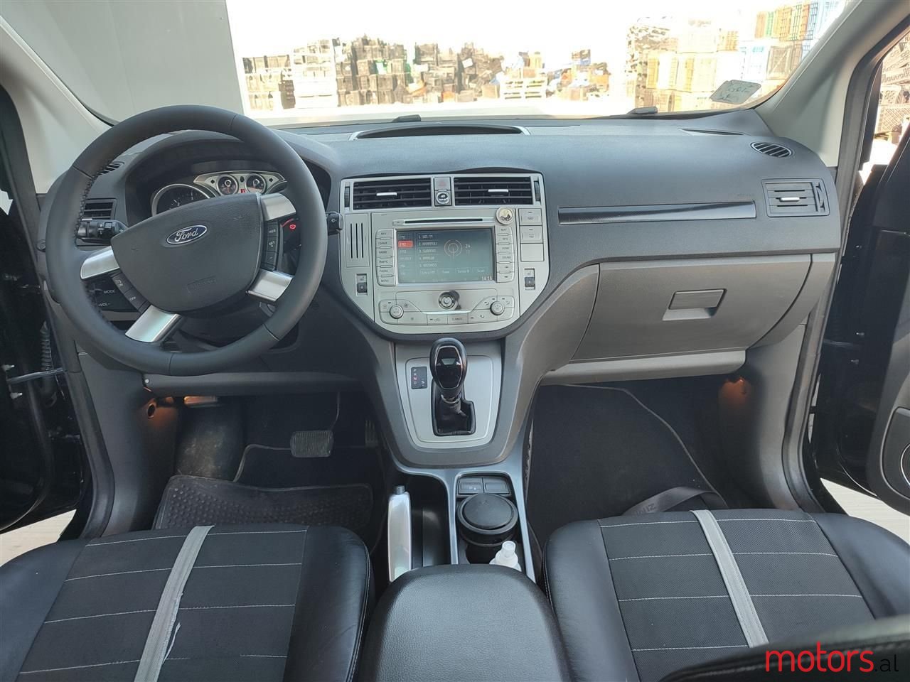 2011' Ford Kuga photo #5