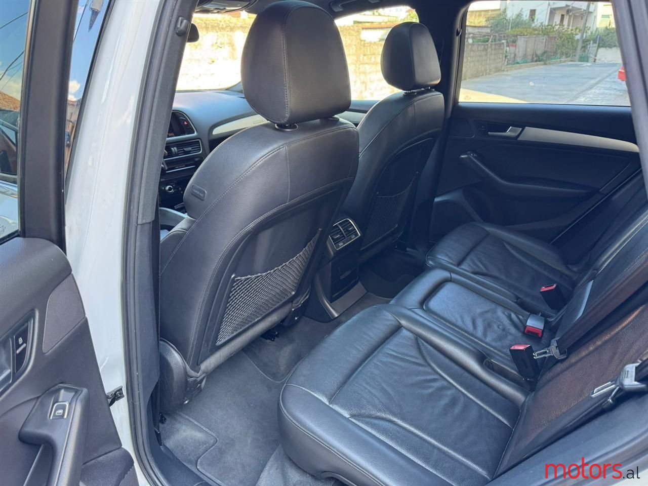 2013' Audi Q5 photo #2