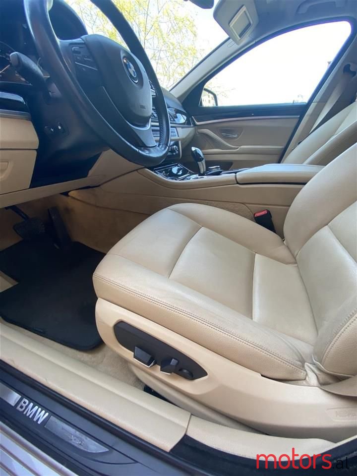 2015' BMW 528 photo #4