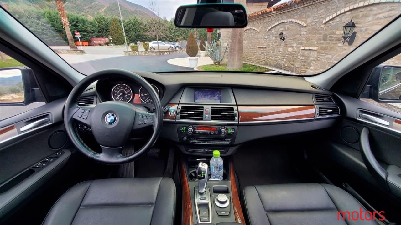 2009' BMW X5 M photo #4
