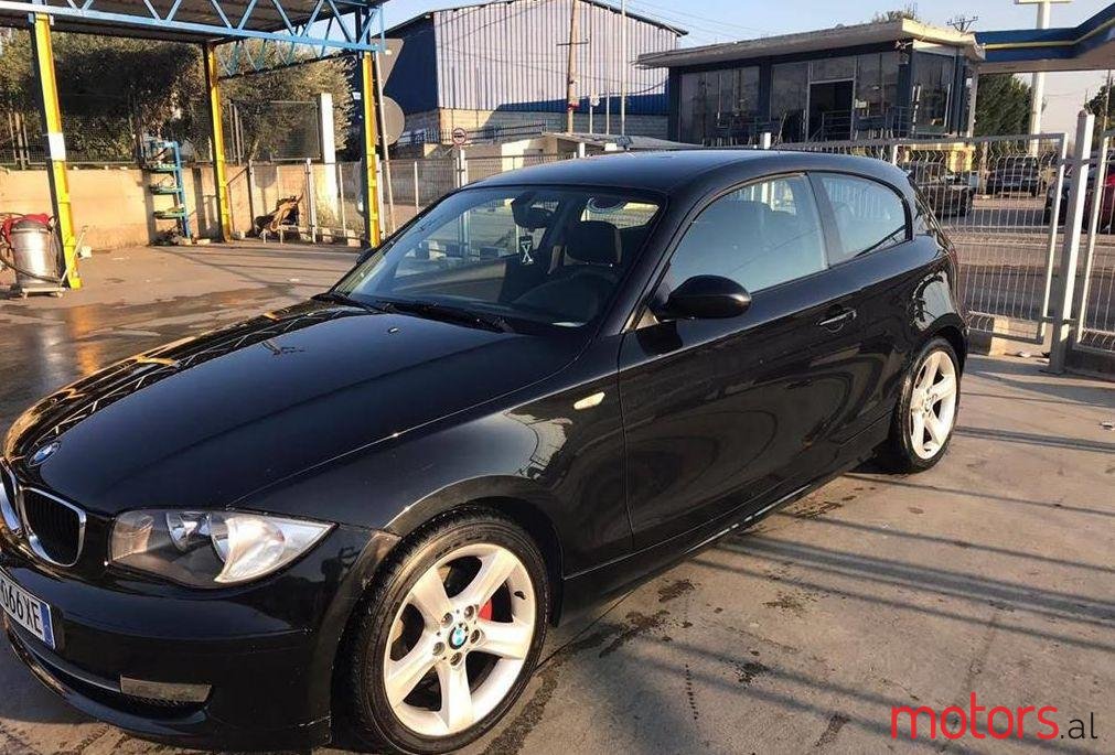 2009' BMW 118 photo #1