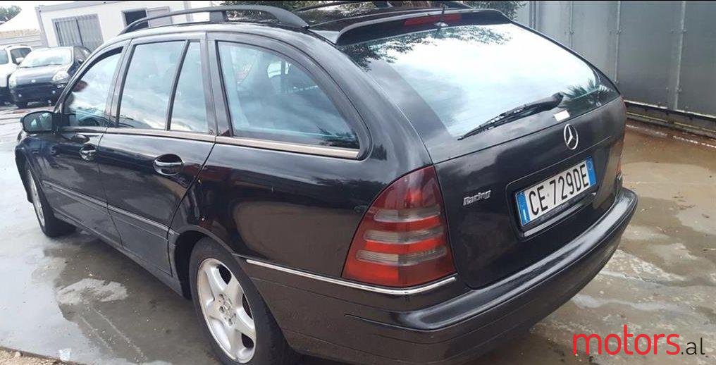 2002' Mercedes-Benz C 220 photo #2