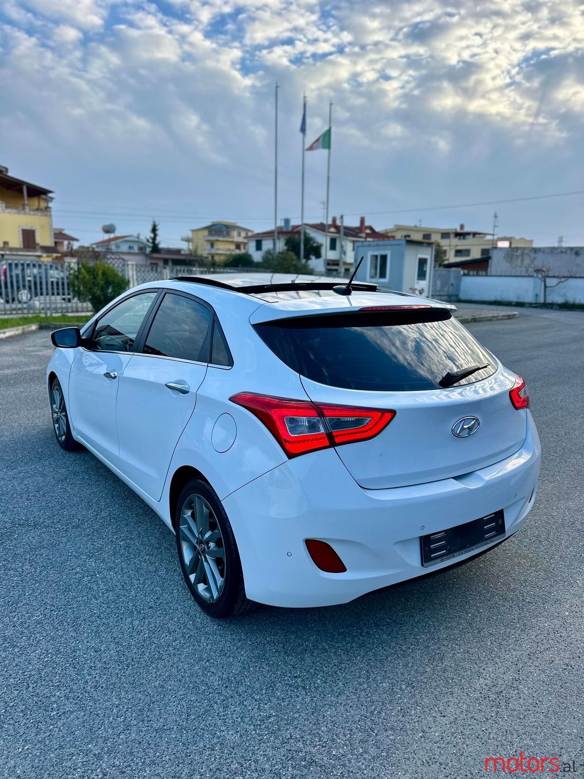 2016' Hyundai i30 photo #3