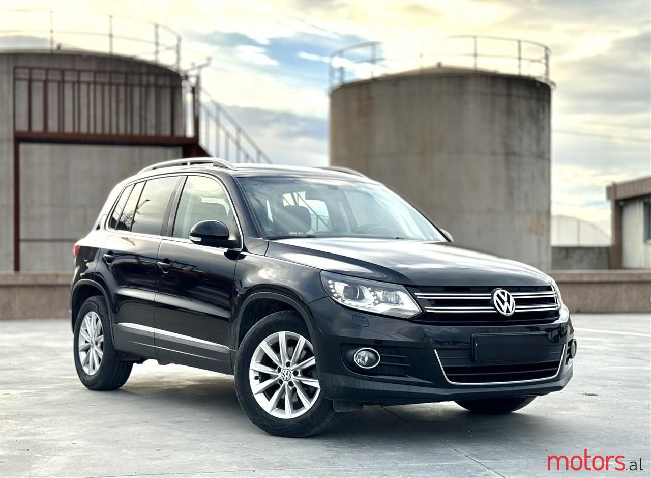 2014' Volkswagen Tiguan photo #1