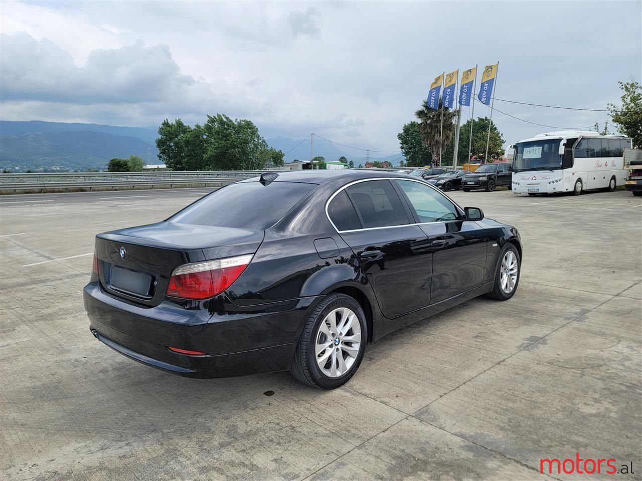 2007' BMW 530 photo #3