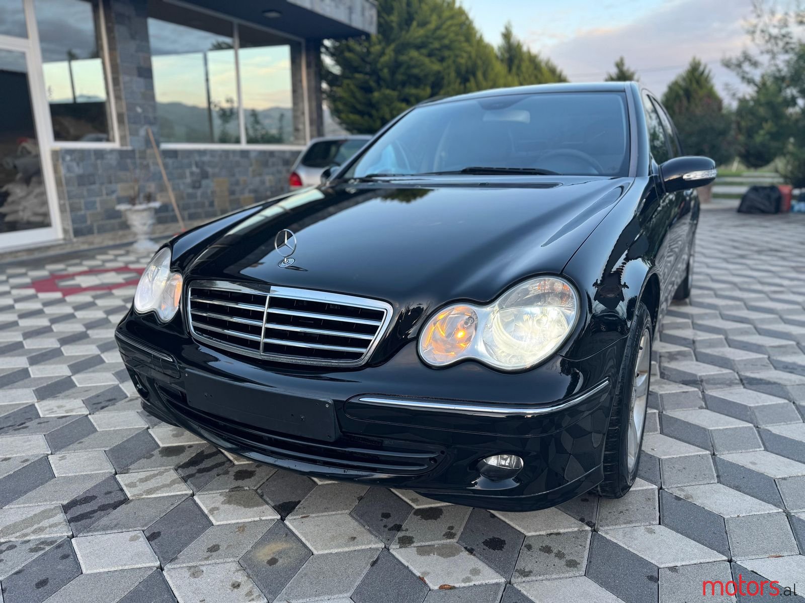 2006' Mercedes-Benz C 200 photo #3
