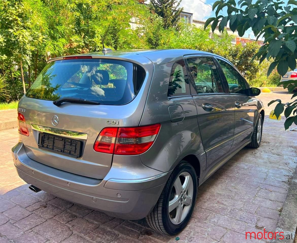 2007' Mercedes-Benz B 200 photo #6