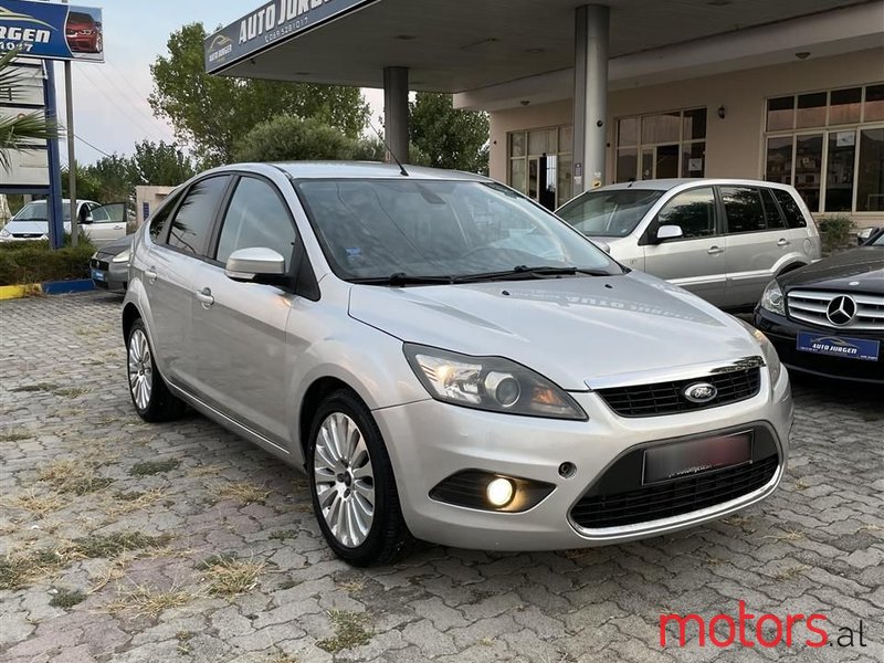 2009' Ford Focus photo #2