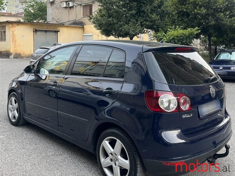 2006' Volkswagen Golf photo #1