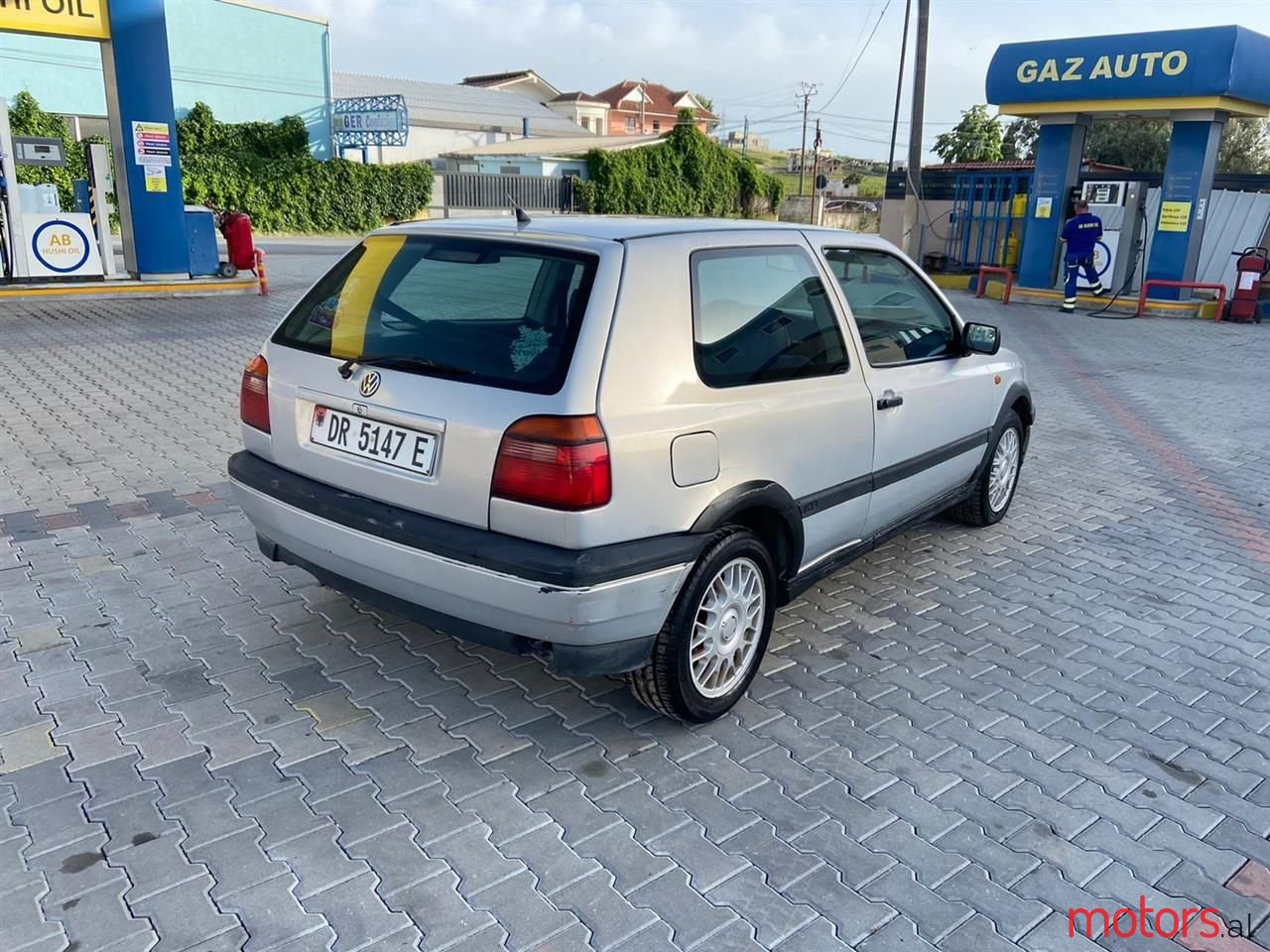 1999' Volkswagen Golf photo #4