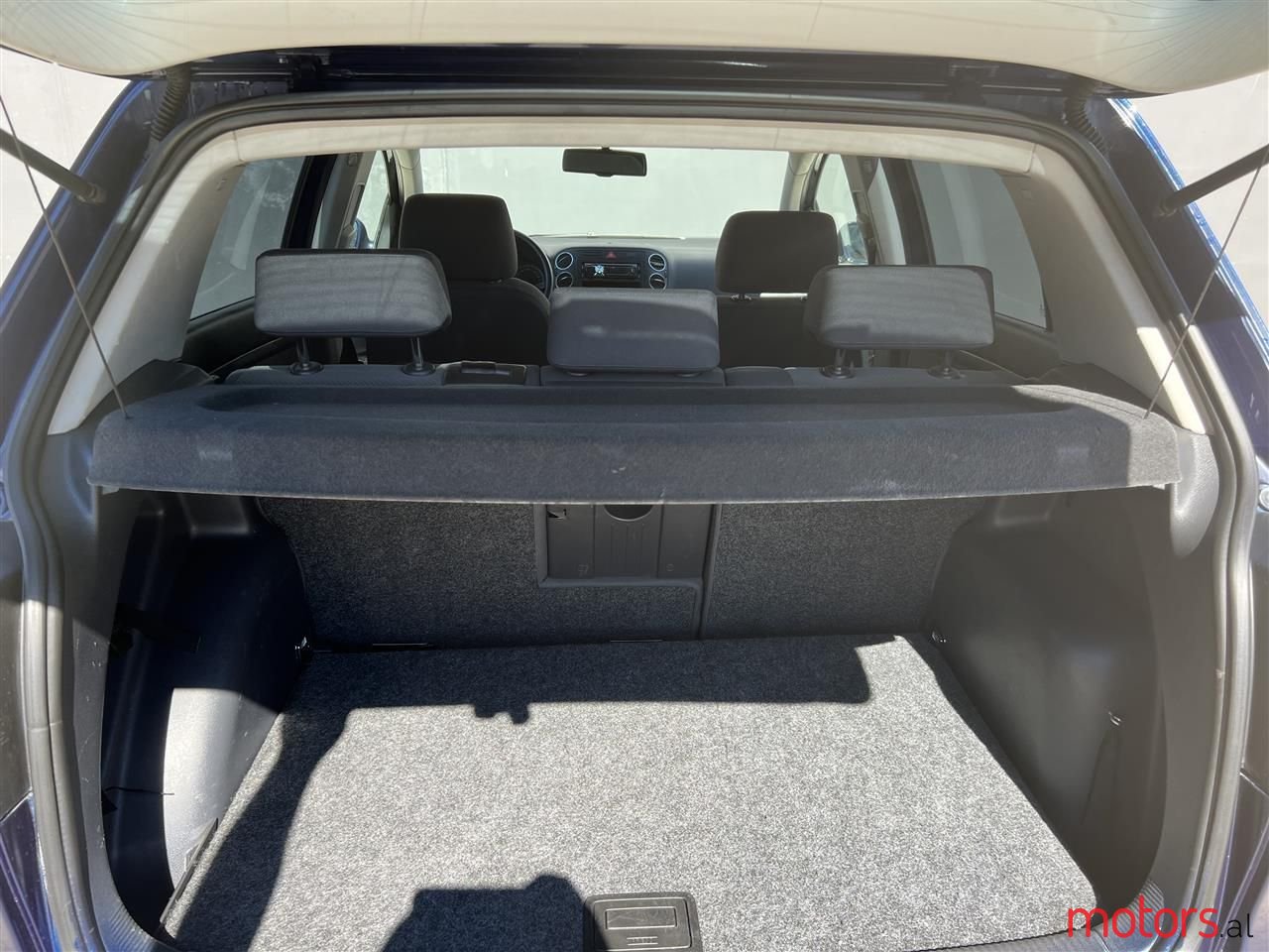 2007' Volkswagen Golf Plus photo #5