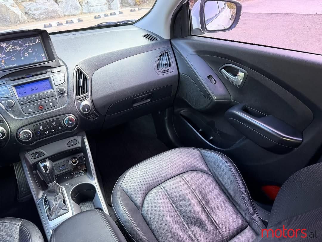 2015' Hyundai Tucson photo #3