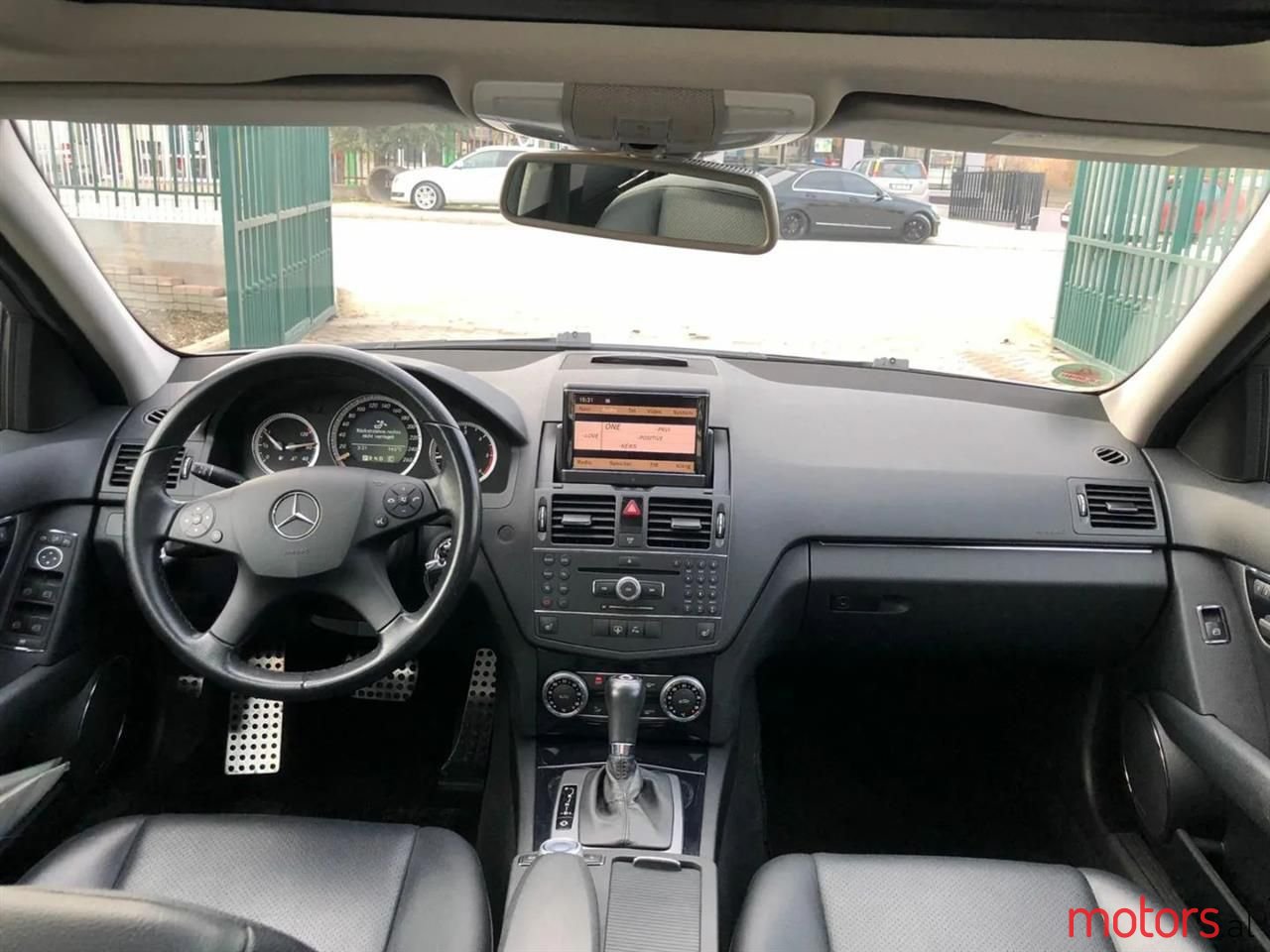 2008' Mercedes-Benz C 220 photo #3