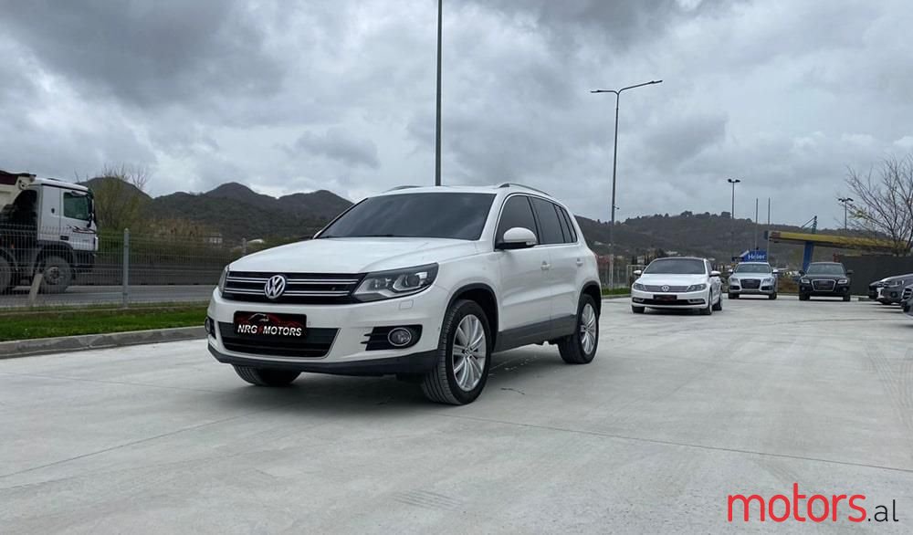 2013' Volkswagen Tiguan photo #1