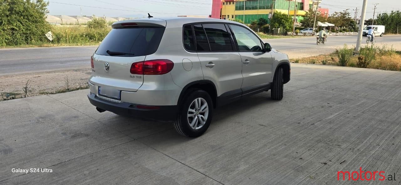 2013' Volkswagen Tiguan photo #5