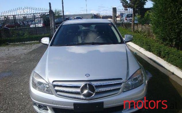 2009' Mercedes-Benz C-Class photo #3