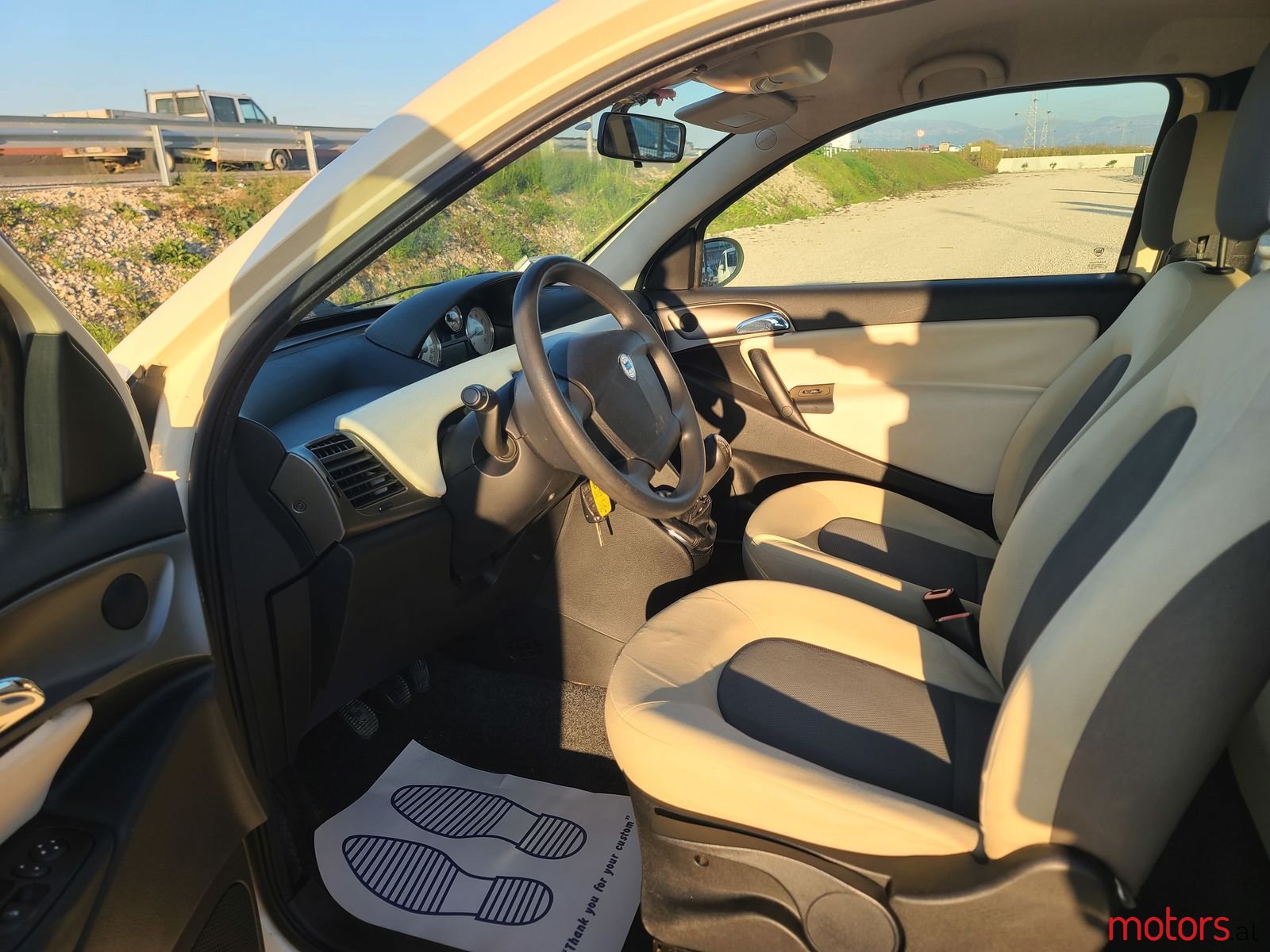 2007' Lancia Ypsilon photo #4