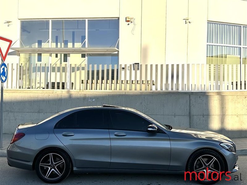 2016' Mercedes-Benz C 220 photo #4