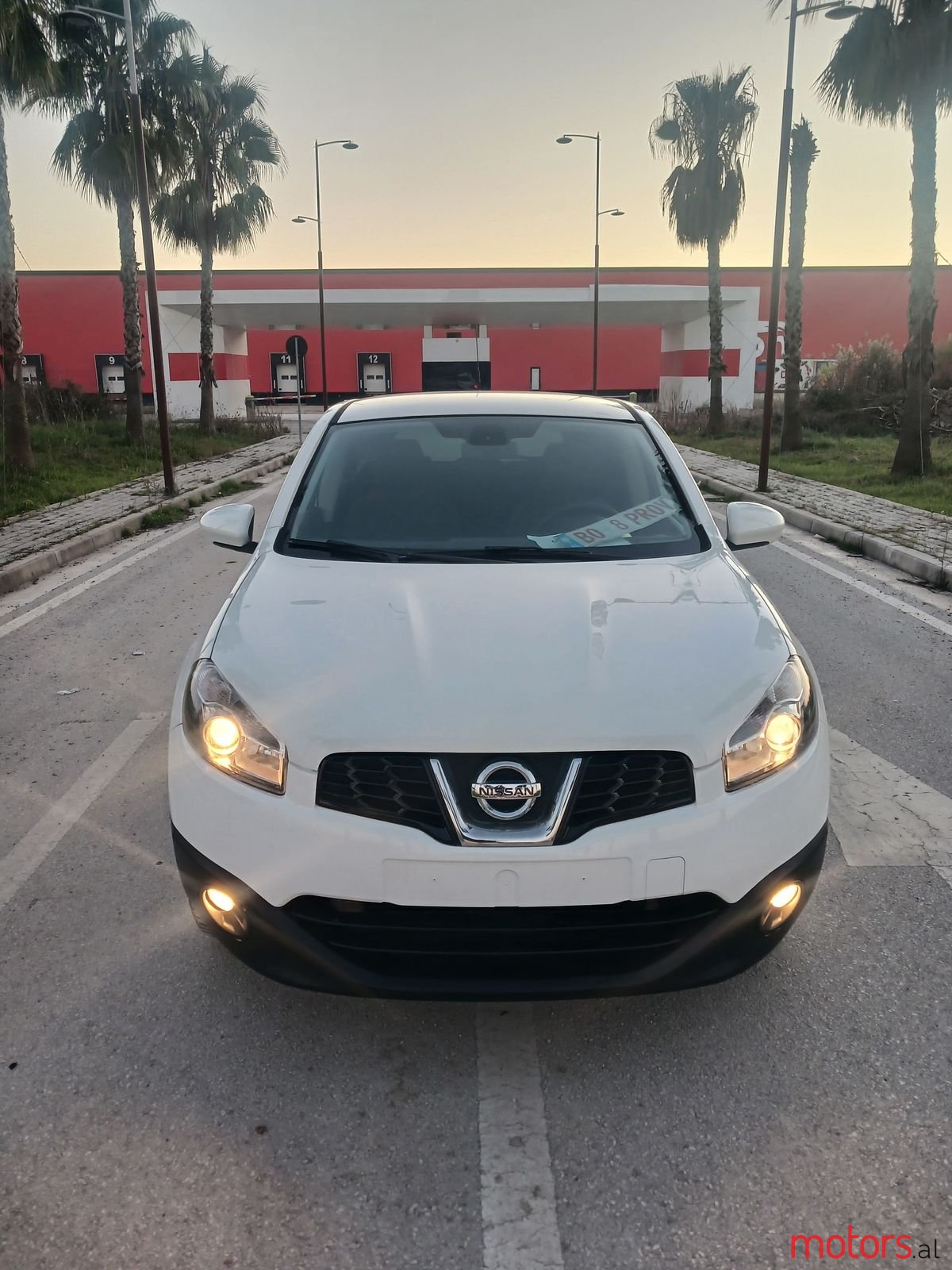 2011' Nissan Qashqai photo #1