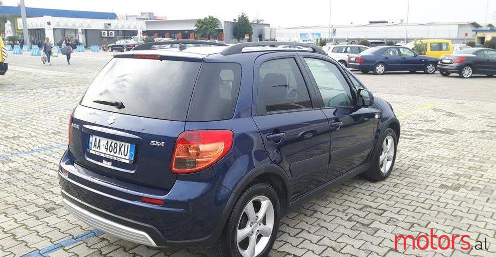 2009' Suzuki SX4 photo #2