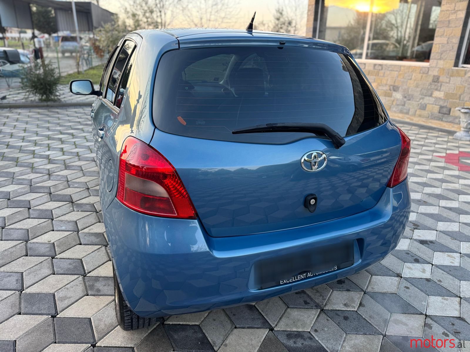 2007' Toyota Yaris photo #2