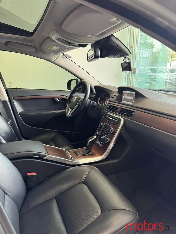 2014' Volvo S80 photo #4