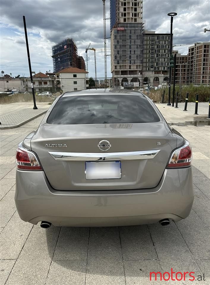 2015' Nissan Altima photo #6