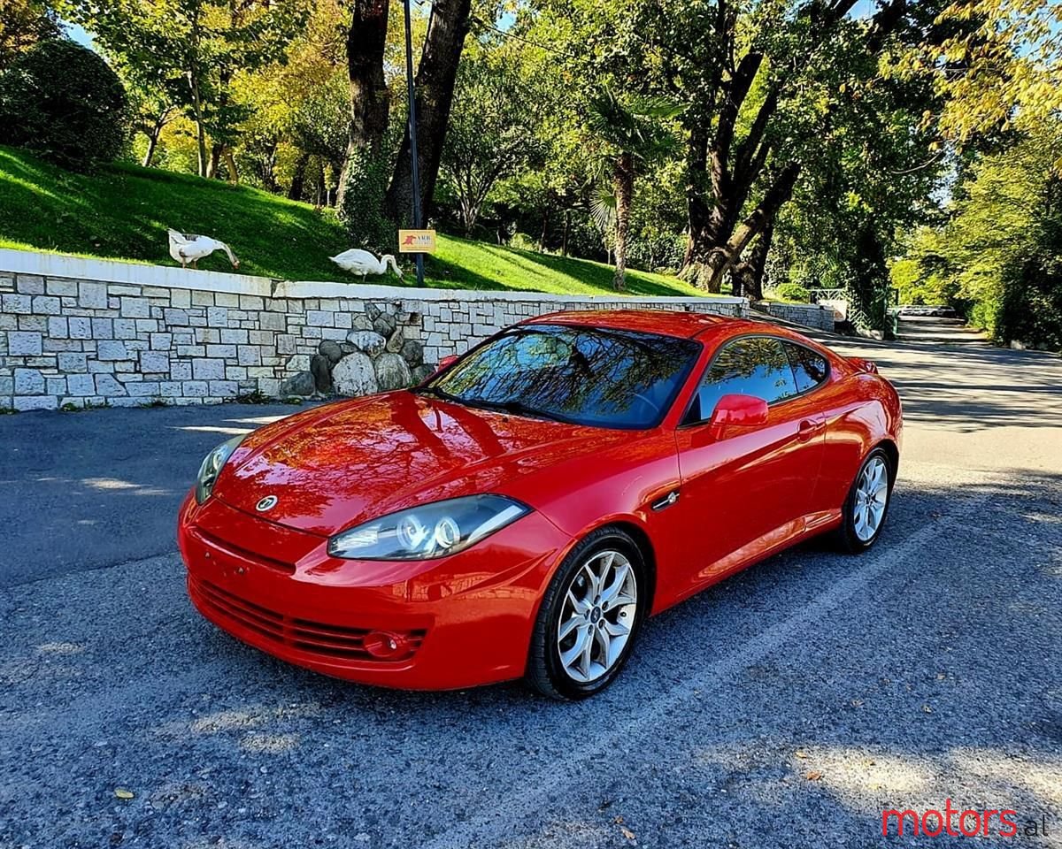 2010' Hyundai Coupe photo #6