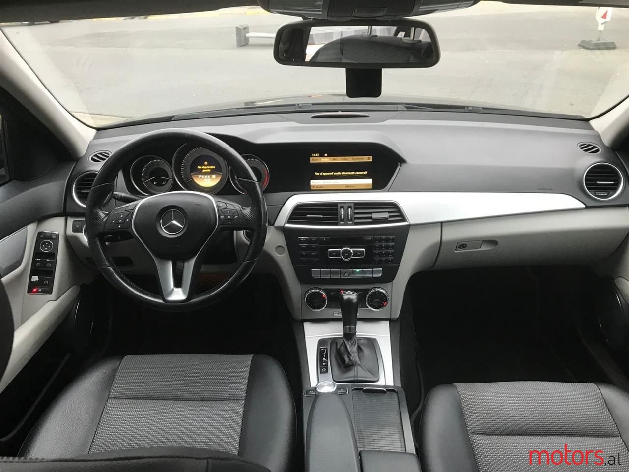 2012' Mercedes-Benz C 200 photo #3